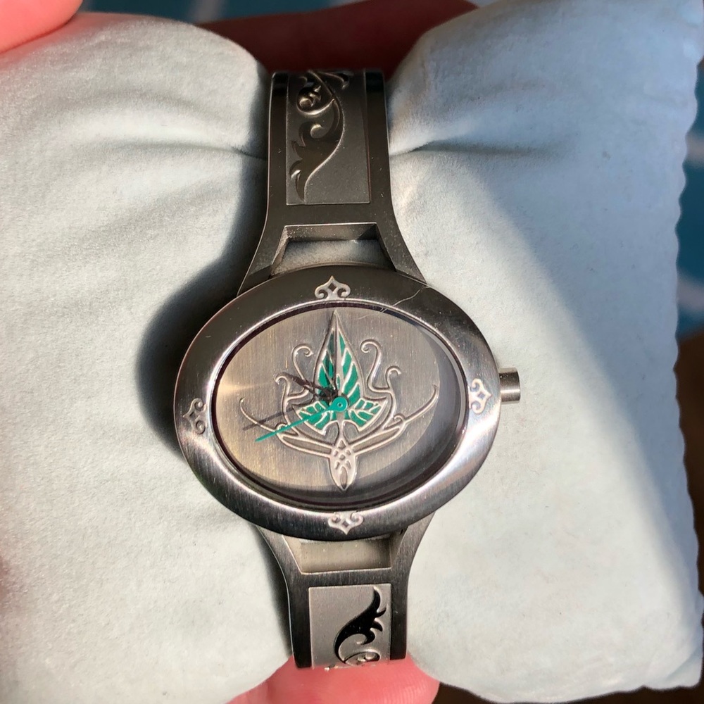 Lord of the Rings Fossil Evenstar watch